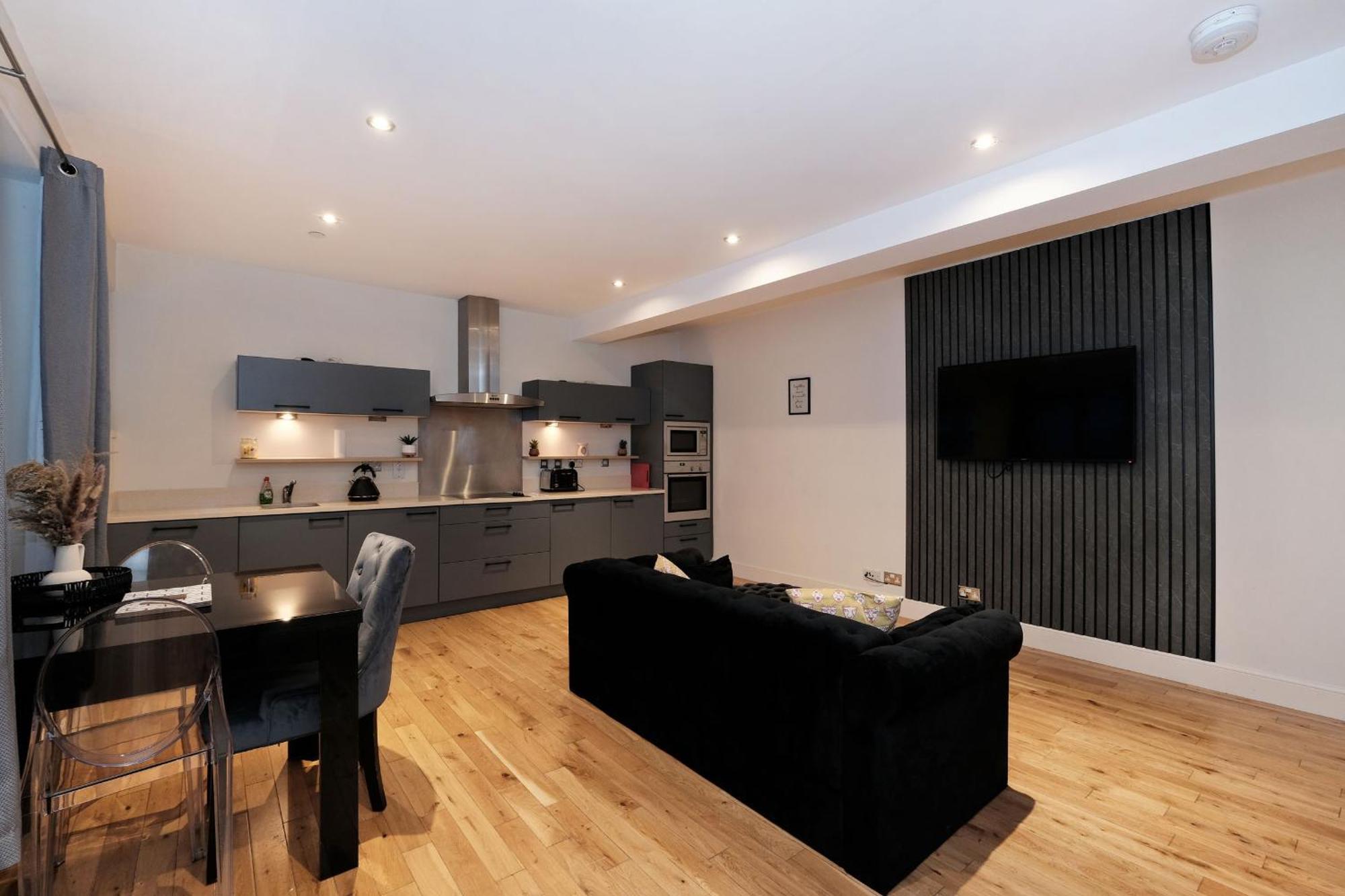One Of A Kind Historic 3 Bedroom Apartment Aberdeen Extérieur photo