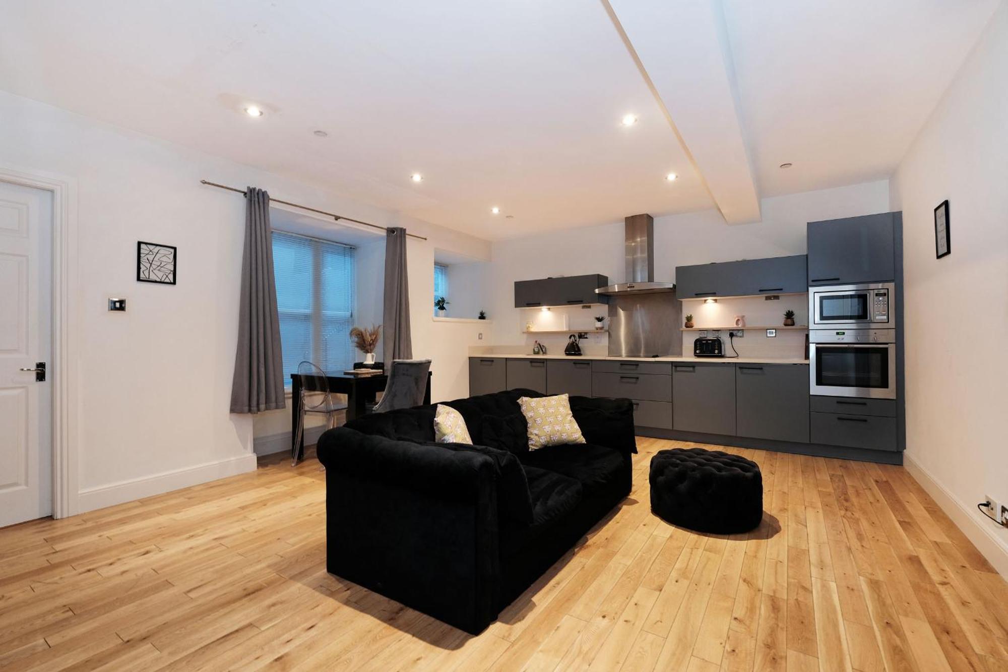One Of A Kind Historic 3 Bedroom Apartment Aberdeen Extérieur photo