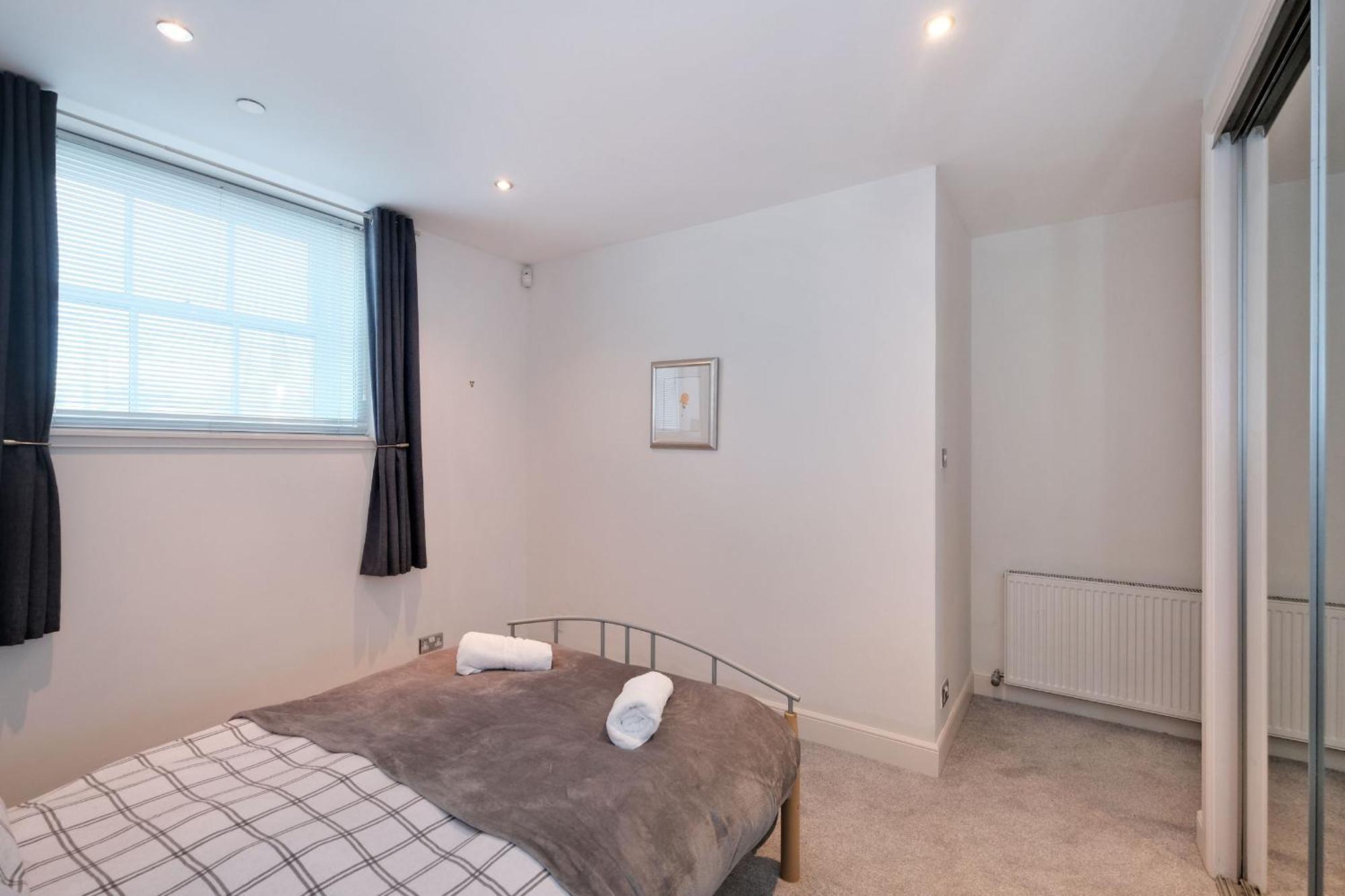 One Of A Kind Historic 3 Bedroom Apartment Aberdeen Extérieur photo
