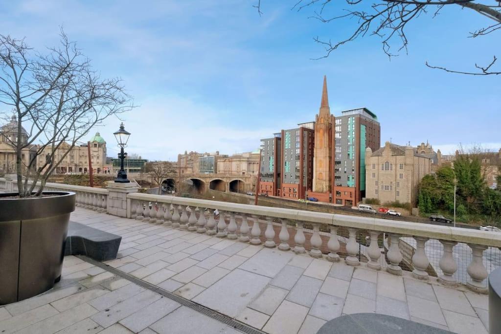 One Of A Kind Historic 3 Bedroom Apartment Aberdeen Extérieur photo